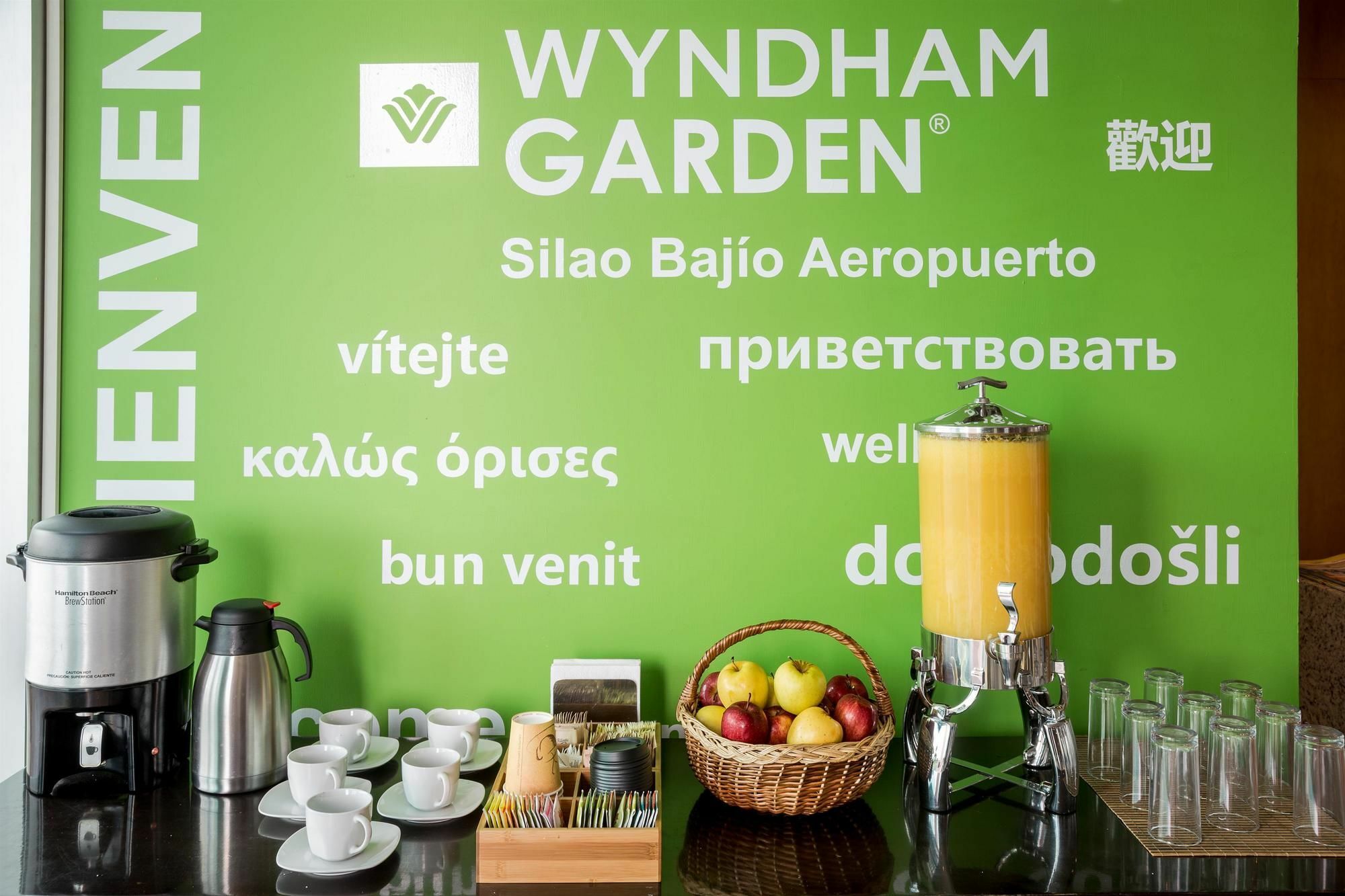 Hotel Wyndham Garden Silao Bajio Aeropuerto Zewnętrze zdjęcie